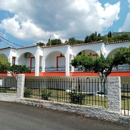 Villa Nikitas Parga Esterno foto